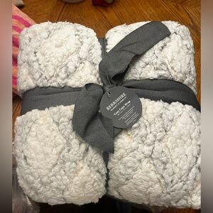 Berkshire Cozy Grey Cape Wrap Blanket